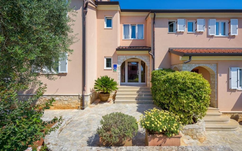 Villa Franka 113 บาซานิยา ภายนอก รูปภาพ