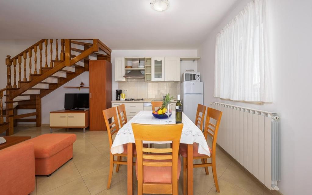 Villa Franka 113 บาซานิยา ภายนอก รูปภาพ