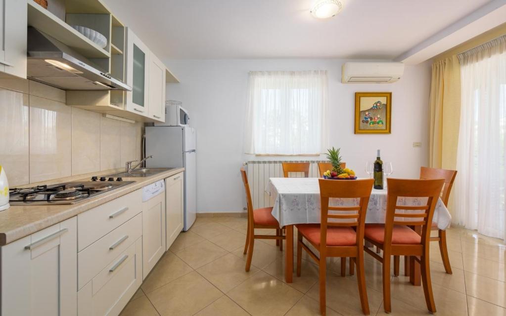 Villa Franka 113 บาซานิยา ภายนอก รูปภาพ