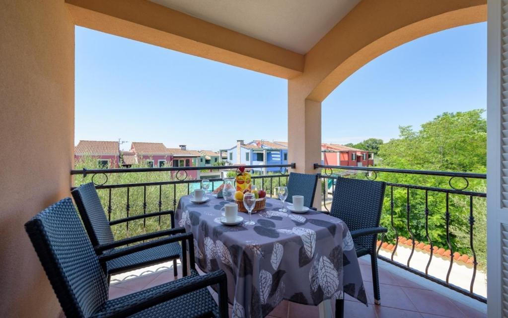 Villa Franka 113 บาซานิยา ภายนอก รูปภาพ